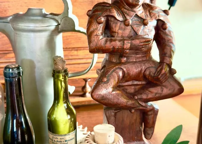 Gaestehaus Gruener Baum 住宿加早餐酒店 3*